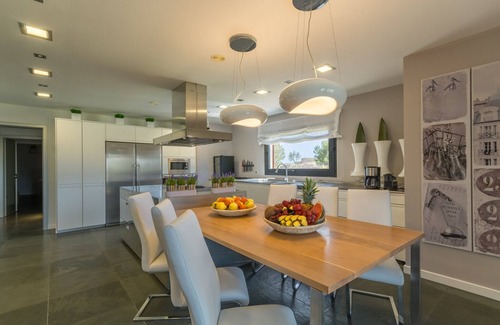 Campos Villa | Retraite avec cuisine design