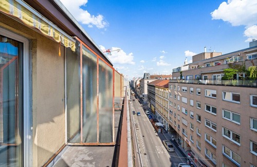 Schottenfeld Appartement | Flora Collection 5 in Vienna