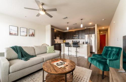 North Loop Appartement | Flora in Austin