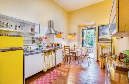 Isolotto Appartement | Florence Center Apt Private Garden, Firenze, Italy