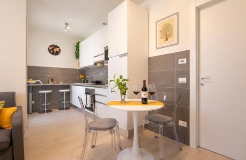 Santo Spirito Appartement | Florence Charming Apartments - Conventino Modern - One-bedroom Flat with Living Area and Garage near Boboli