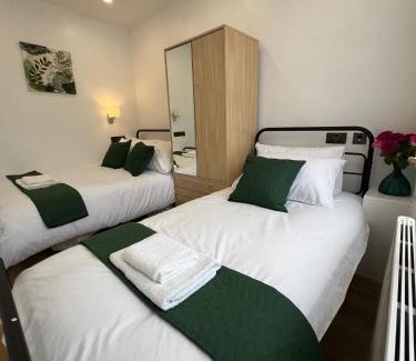 West Bromwich Maison | Florence House - Best-in-Class Bespoke Corporate & Contractors Accommodation