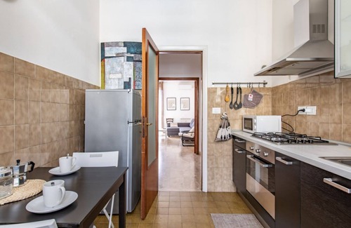 Isolotto Appartement | Florence Modern & Bright Apartment!