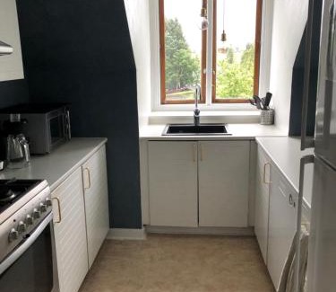 Gladsaxe Municipality Appartement | Flot værelse tæt ved transport i en skøn villa