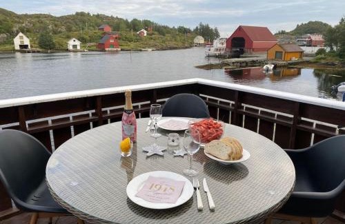 Bomlo Maison | Flott rorbu på idylliske Langevåg/Bømlo