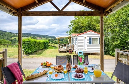 Cordelle Maison | Mobil-home Confort 34m² / 3 chambres - Terrasse 6 personnes