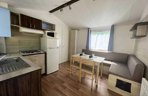 Leval Maison | Mobil home Ibiza CONFORT 26m² (2 chambres) + Terrasse semi couverte de 18 m² (new!) 4 personnes