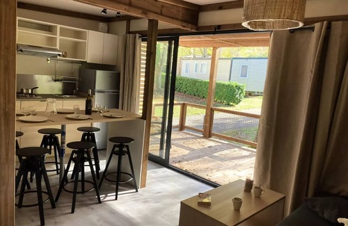Vicdessos Chalet De Ski | Chalet Portland Premium 70m² - 5 chambres (2+3) + TV + LV + Terrasse semi couverte 10 personnes