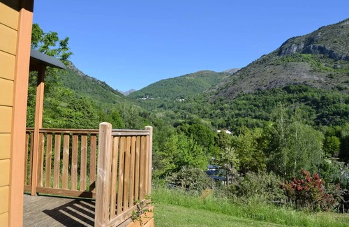 Vicdessos Chalet De Ski | Chalet Portland Premium 70m² - 5 chambres (2+3) + TV + LV + Terrasse semi couverte 10 personnes