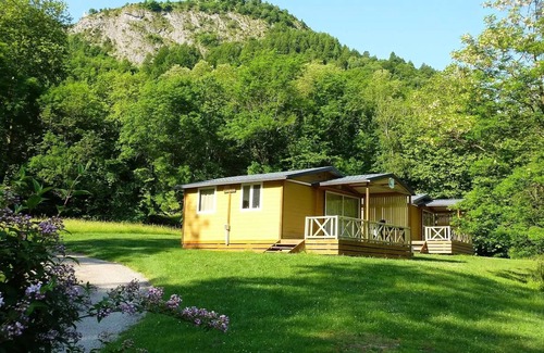 Vicdessos Chalet De Ski | Chalet Standard 20m² - 2 chambres + terrasse couverte 4 personnes