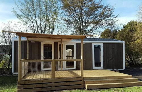 Campagne Maison | Mobil home PREMIUM 32m² - 2 chambres + terrasse semi-couverte 17m² + TV 4 personnes