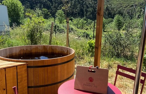 Bize-Minervois Maison | Foudrenlair 1 chambre (Petit déjeuner, lit/ménage fait, panier apéro) + SPA 2 personnes