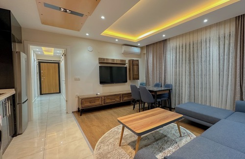 Cinarcik Appartement | Flower City Suites