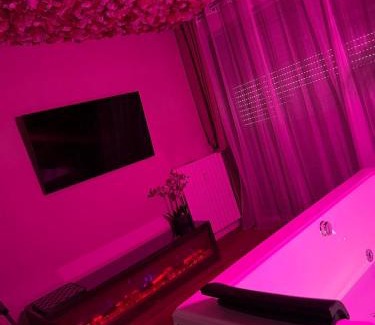 Toulouse South-East Appartement | Flower spa - Jacuzzi intérieur - T2
