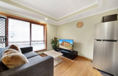 Melbourne Appartement | Fly Around Town in Pocket Rocket
