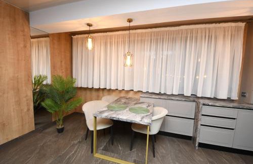 Galati Appartement | Fly Central Park 2