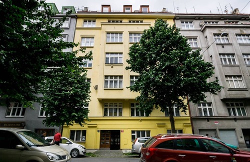 Bubenec Appartement | Flying Bed Apartment close to Castle