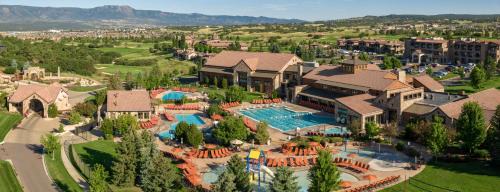 Flying Horse Cabine | Flying Horse Resort & Club