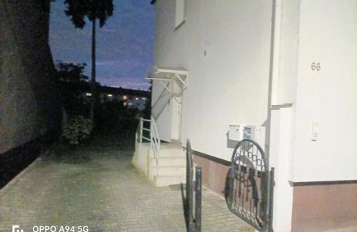 Moerfelden-Walldorf Appartement | FMI 66 Next to Airport