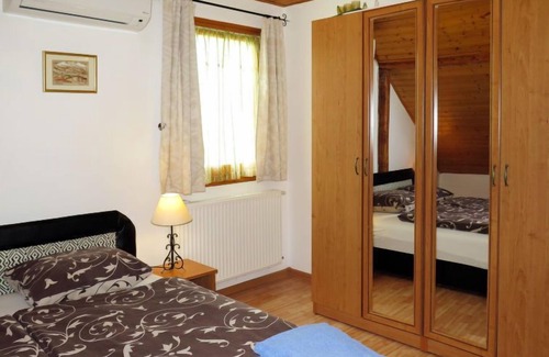 Salfold Maison | Maison Fokas (ABR123) à Balatonfured / Abrahamhegy - 4 personnes, 2 chambres