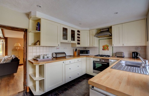 Bodham Maison | Folly Cottage - Deux Chambres Maison, Couchages 4