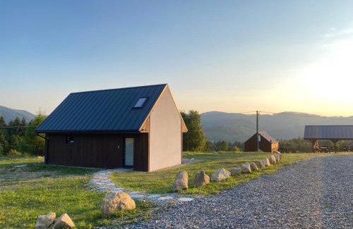 Ujsoy Maison | Folwark Soblówka - Domek AGAT