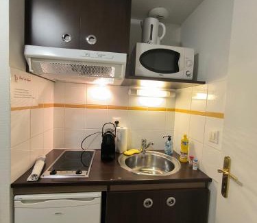 Idron Appartement | Fonctionnel-Calme-Parking gratuit-Wifi