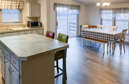 Havre Maison | FOOTHILLS LOOKOUT INN -Come home to Montana!