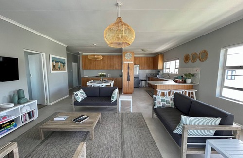 Kleinmond Maison | Footprints in Kleinmond