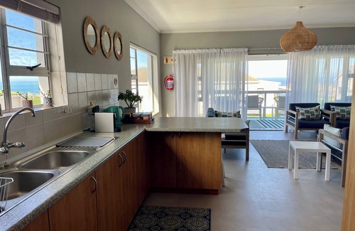 Kleinmond Maison | Footprints in Kleinmond