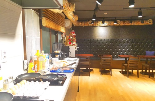 Sinsa-dong Maison | Forêt Guest House