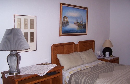 West Newbury Villa | Pour les voyageurs d'affaires et d'agrément. La chambre de devant