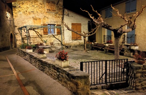 Baillestavy Maison | Pour les amoureux de nature : Vtt, rando, baignade dans le village d'Estoher