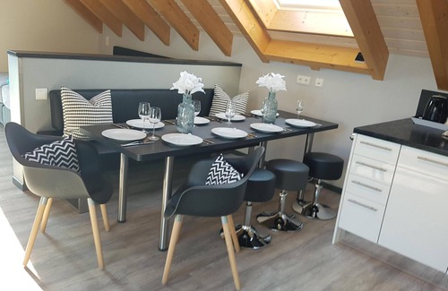 Bensheim Appartement | 15% de bonnes affaires d'hiver dans le Dachloft - Apartmenthaus Horster