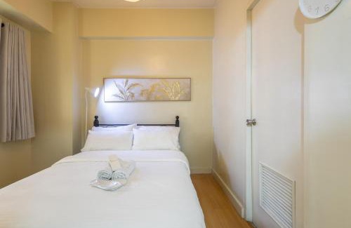 Luzon Appartement | Forbeswood Heights in ForbesTown BGC