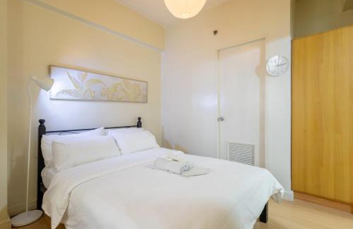 Luzon Appartement | Forbeswood Heights in ForbesTown BGC