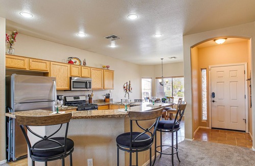 Coldwater Springs Maison | Fore! Golf Course Home, Hot Pool/Spa, Love It!