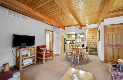 Lewiston Cottage | Fore Seasons Cottage: The Ideal Spring Vacation for Golfers and Outdoor Enthusiasts