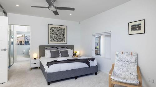 Salamander Bay Maison | Foreshore Bliss