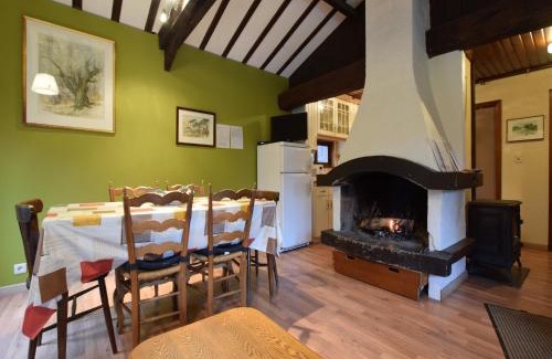 Bouillon Chalet De Ski | Forest Cottage with Ponds