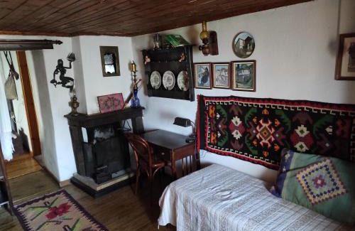 Kazaviti Maison | Forest house - magnificent sunset & mountain view