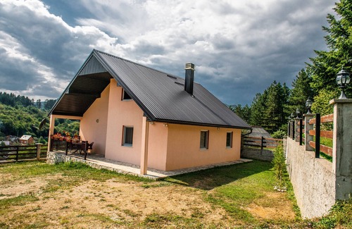 Kolasin Maison | Paradis de la forêt - villa de trois chambres