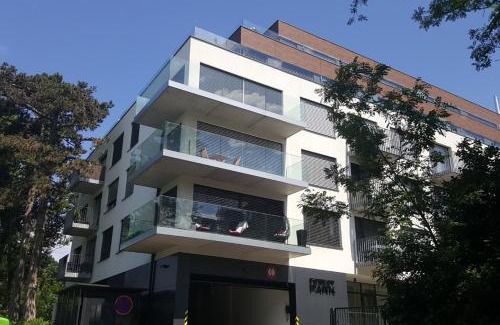 Karlova Ves Appartement | Forest Park by Zoom Apartments