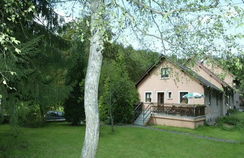Hanviller Maison | Grande maison de vacances avec jardin près du lac