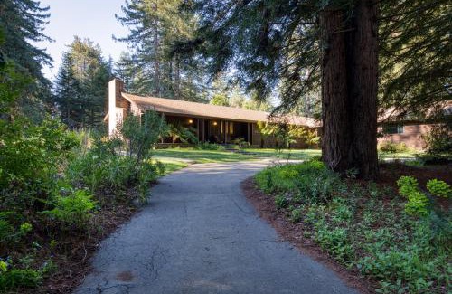 Freestone Maison | Forest Ridge - Private Pool, Hot Tub, Yoga Room and Sauna