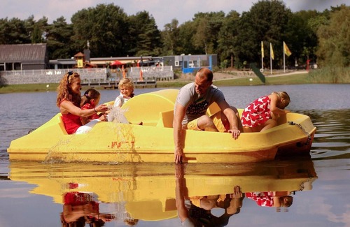 Municipality of Geldrop-Mierlo Maison | Belle tente safari avec cuisine, à 12 km. depuis Eindhoven