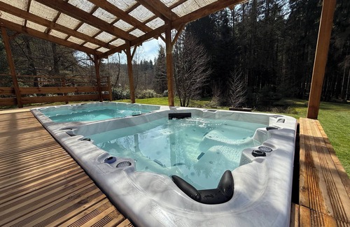 Jeanmenil Villa | L'écrin de la forêt avec spa de nage