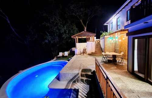 San Juan del Sur Maison | FOREST VIEW AND OCEANFRONT VIEW - SEVERAL OUTDOOR SPACES - PRIVATE BEACH ACCESS