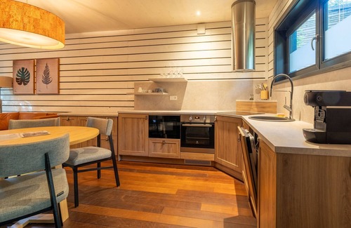 Maubray Cottage | Escapade dans les bois à Belvilla