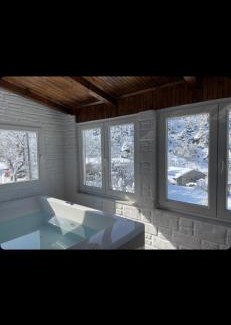 Kato Pedina Chalet De Ski | FOREST VIEW ELISAVET